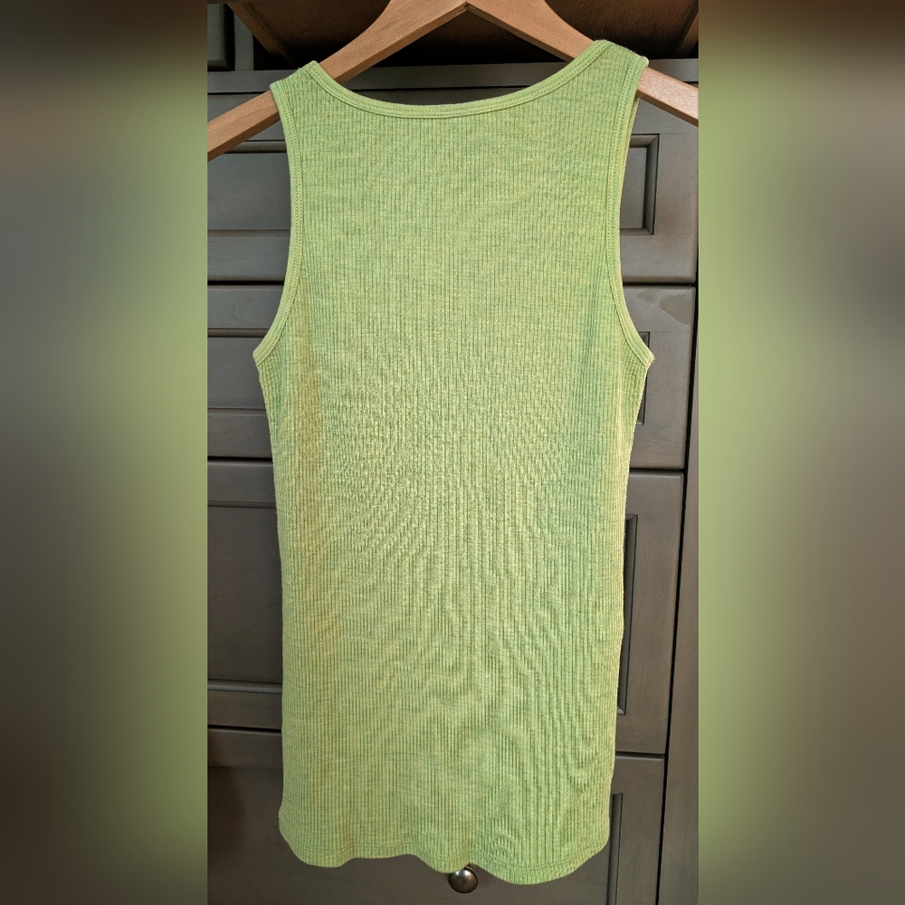 Woolx Women's XS Brooklyn Ribbed Tank in Key Lime - Picture 2 of 5